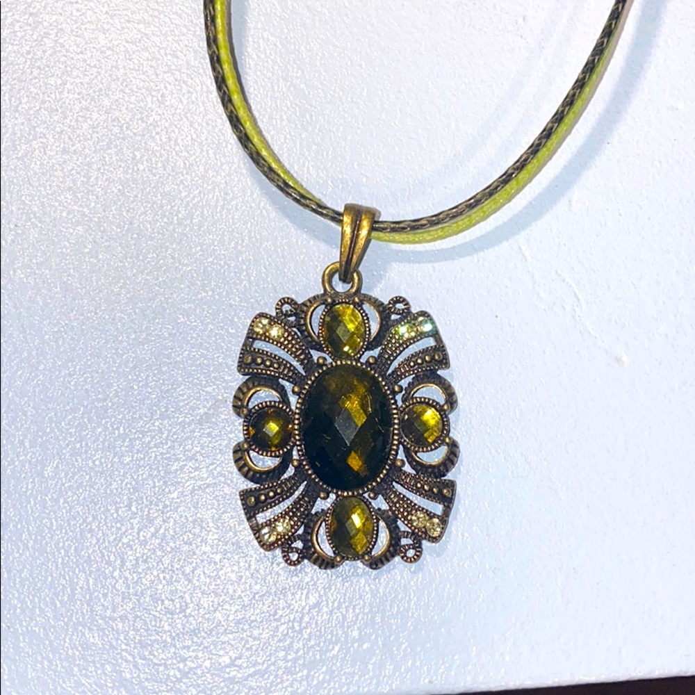 Lia Sophia | Green Stone Pendant Necklace